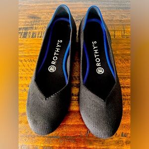 Black Rothy’s “The Flat” Original Style